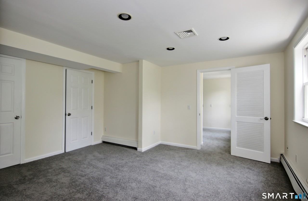 821 Long Ridge Rd #LL - Photo 7 of 20