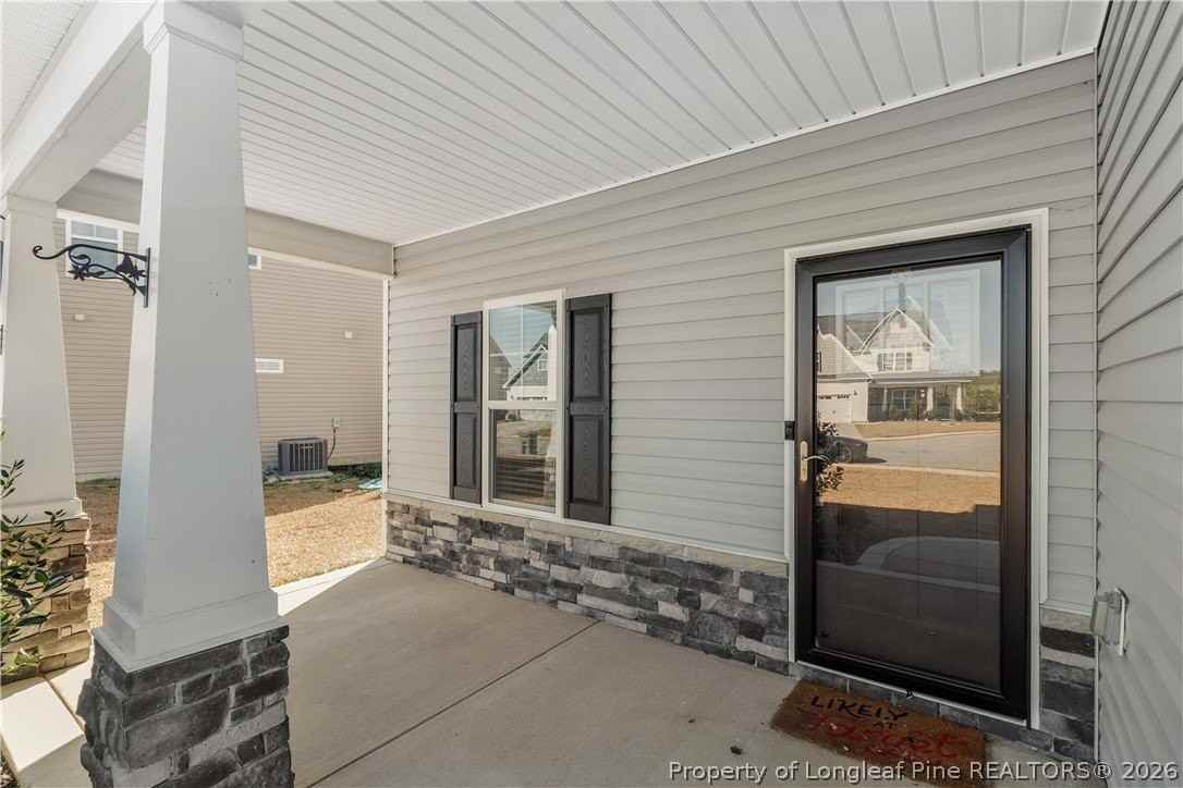 120 Chatfield Dr - Photo 4 of 44