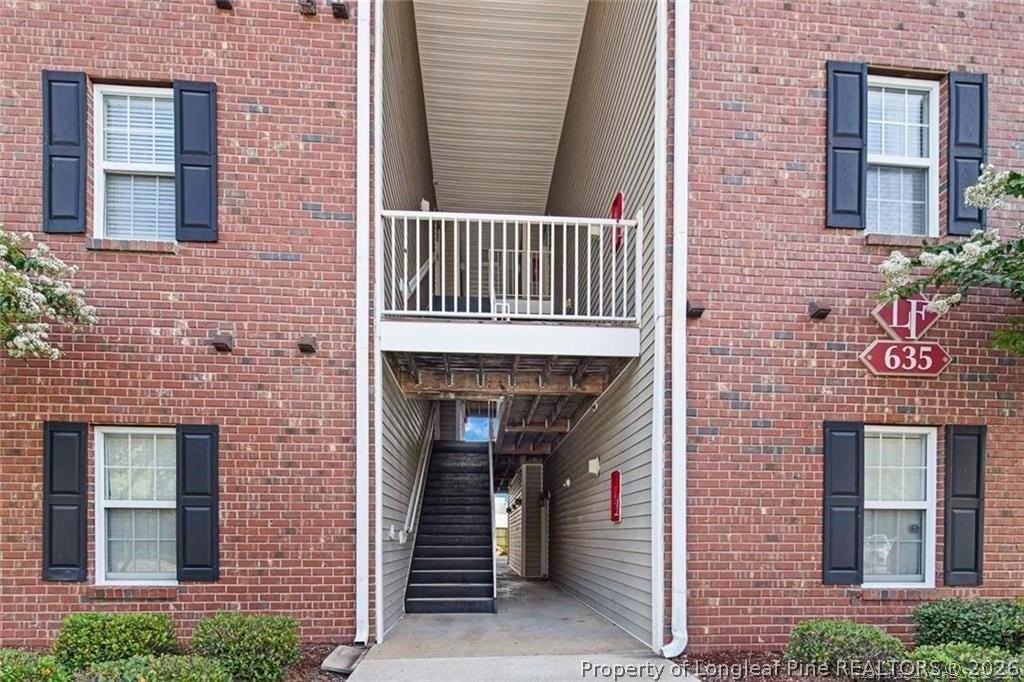 635 Marshtree Ln #206