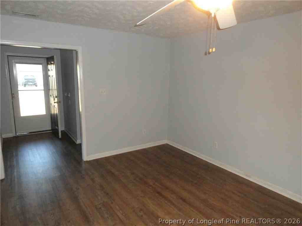 172 Emma Ln - Photo 2 of 17