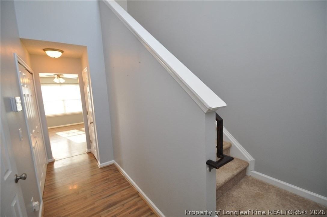 202 Thorncrest Dr - Photo 2 of 35