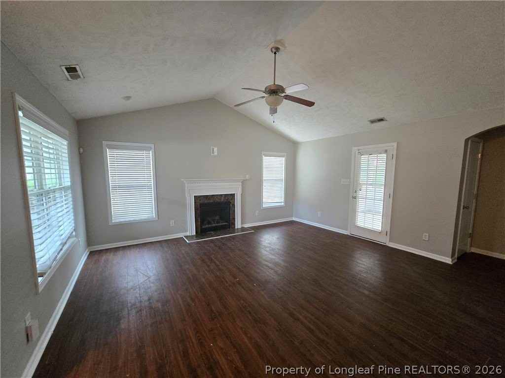 150 Bear Creek Dr - Photo 2 of 25