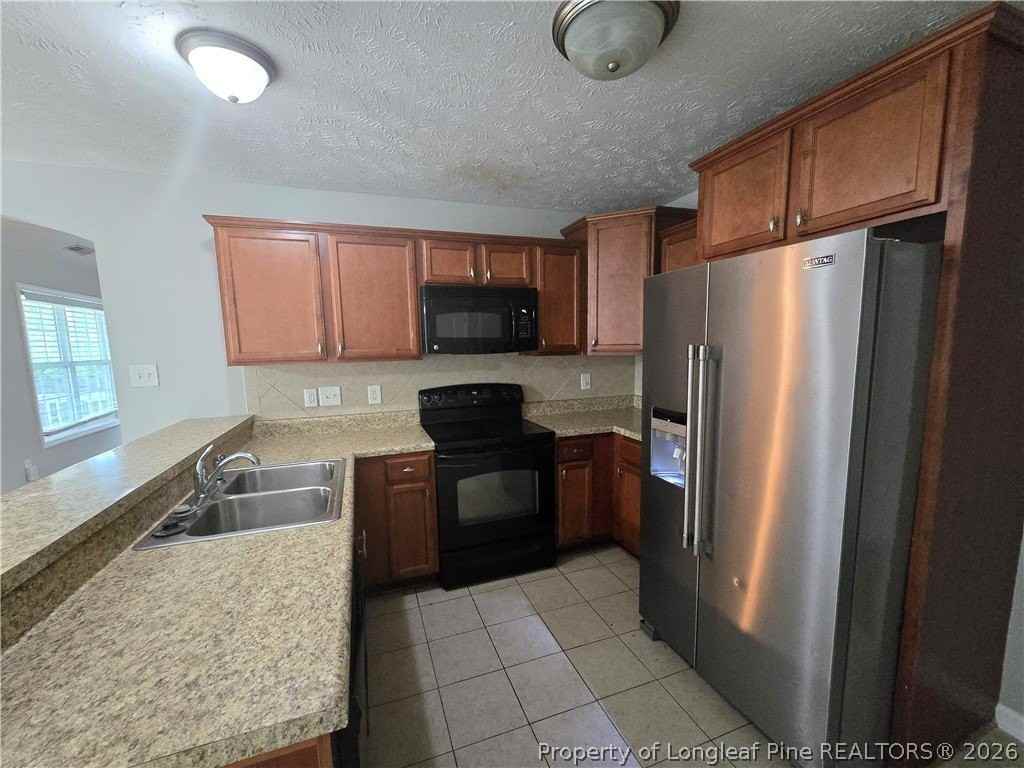150 Bear Creek Dr - Photo 4 of 25