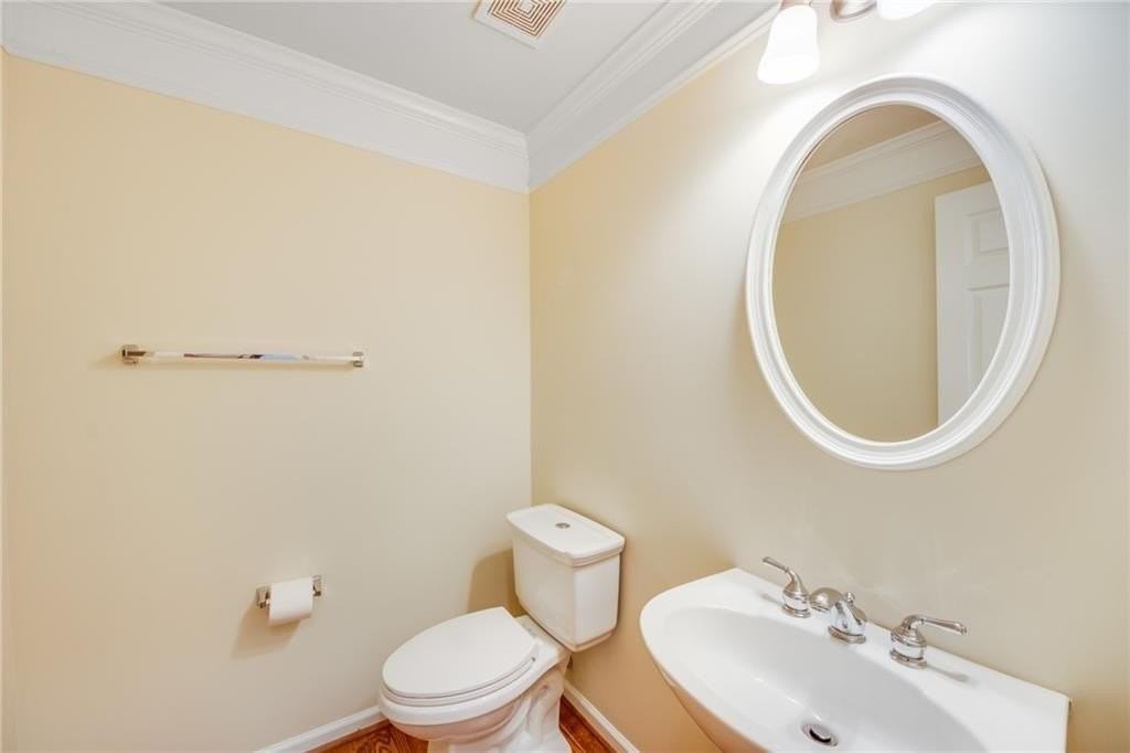 2776 Loftview Sq - Photo 6 of 34
