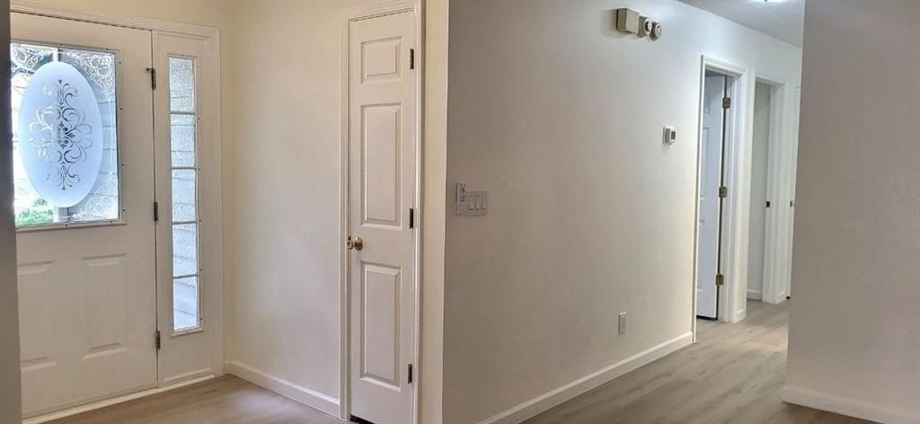 2280 Chelmsford Ct - Photo 6 of 28