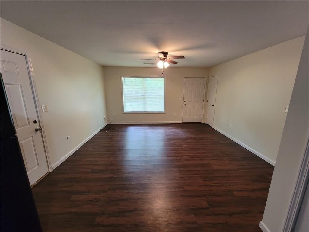 9169 Bent Pine Ct Ne - Photo 6 of 15