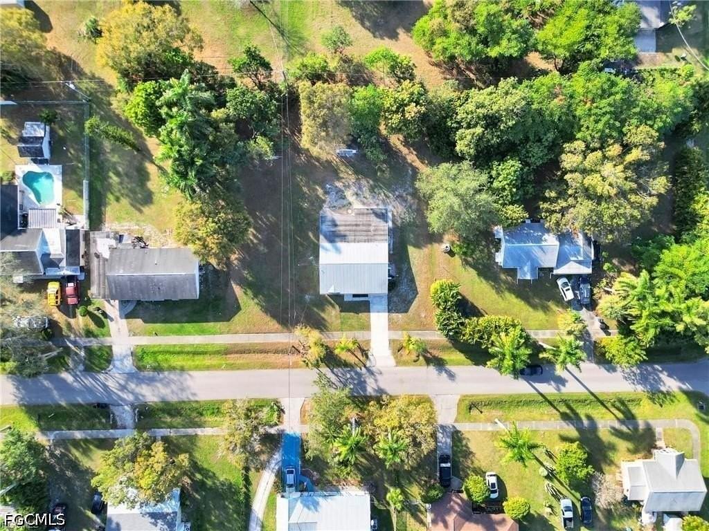 356 New York Dr - Photo 2 of 34