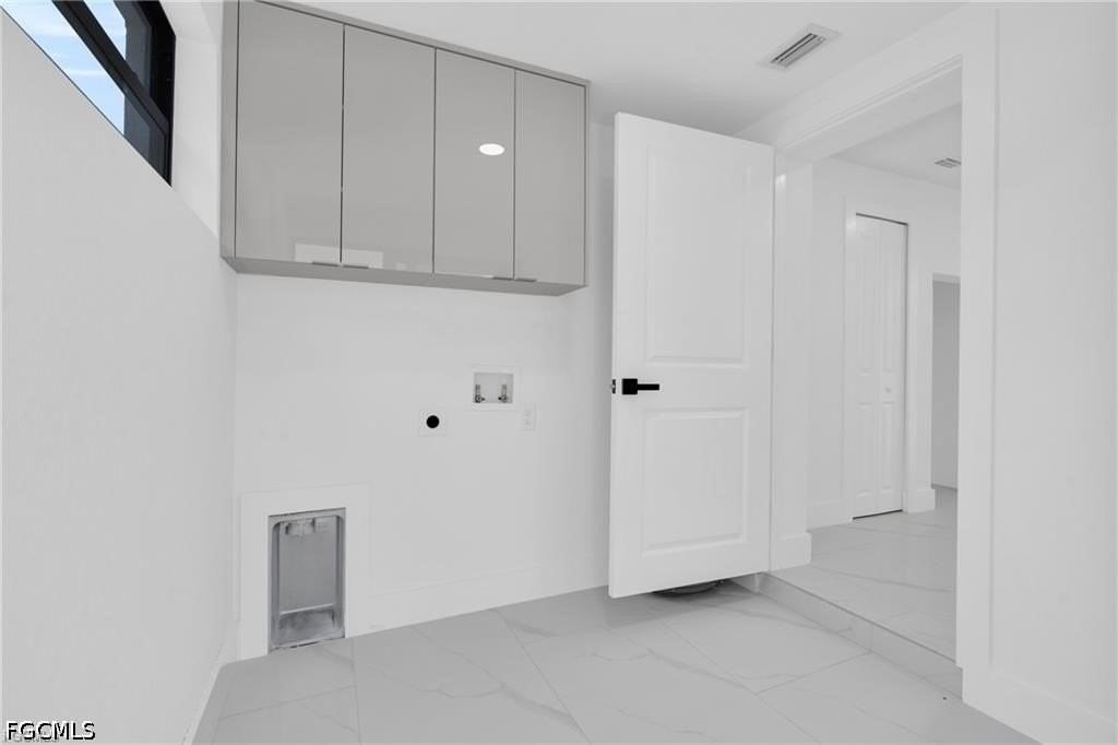 356 New York Dr - Photo 6 of 32