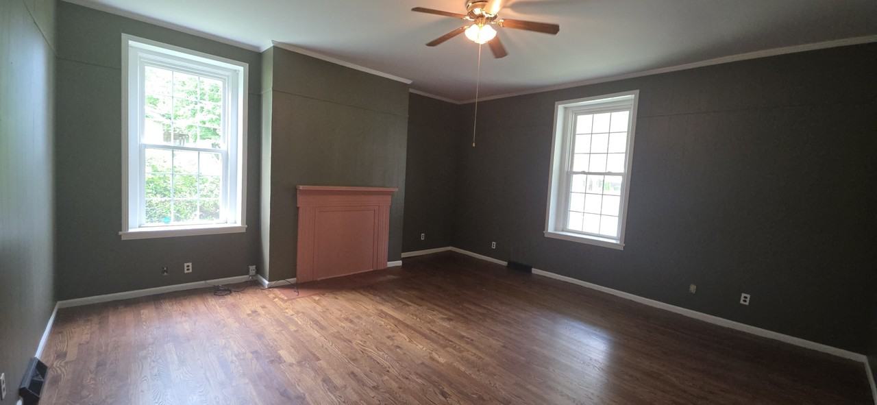 504 E Vine St #1 - Photo 7 of 16