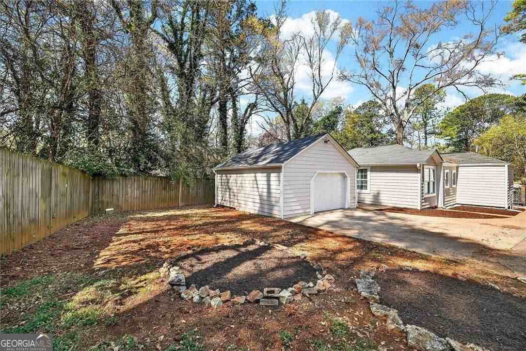 955 Columbia Dr - Photo 6 of 30
