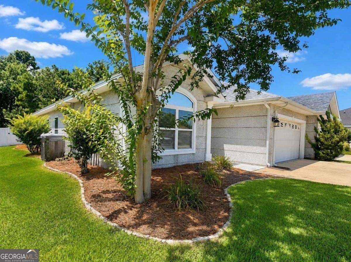 233 Austin Ryan Dr - Photo 4 of 45