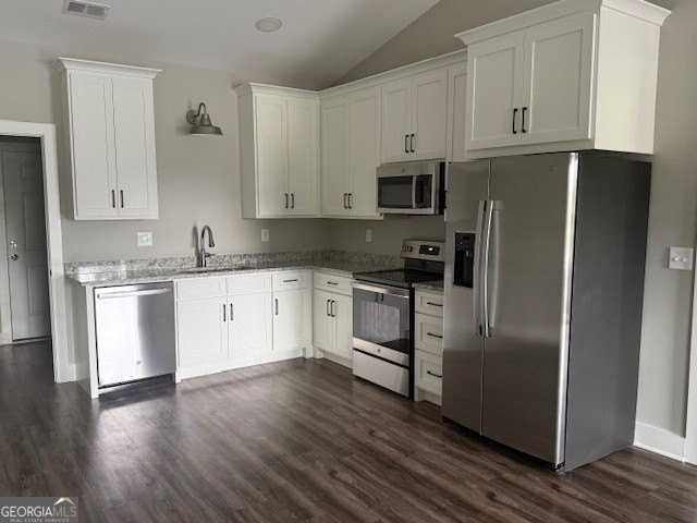 2451 Bowersville Hwy - Photo 2 of 9