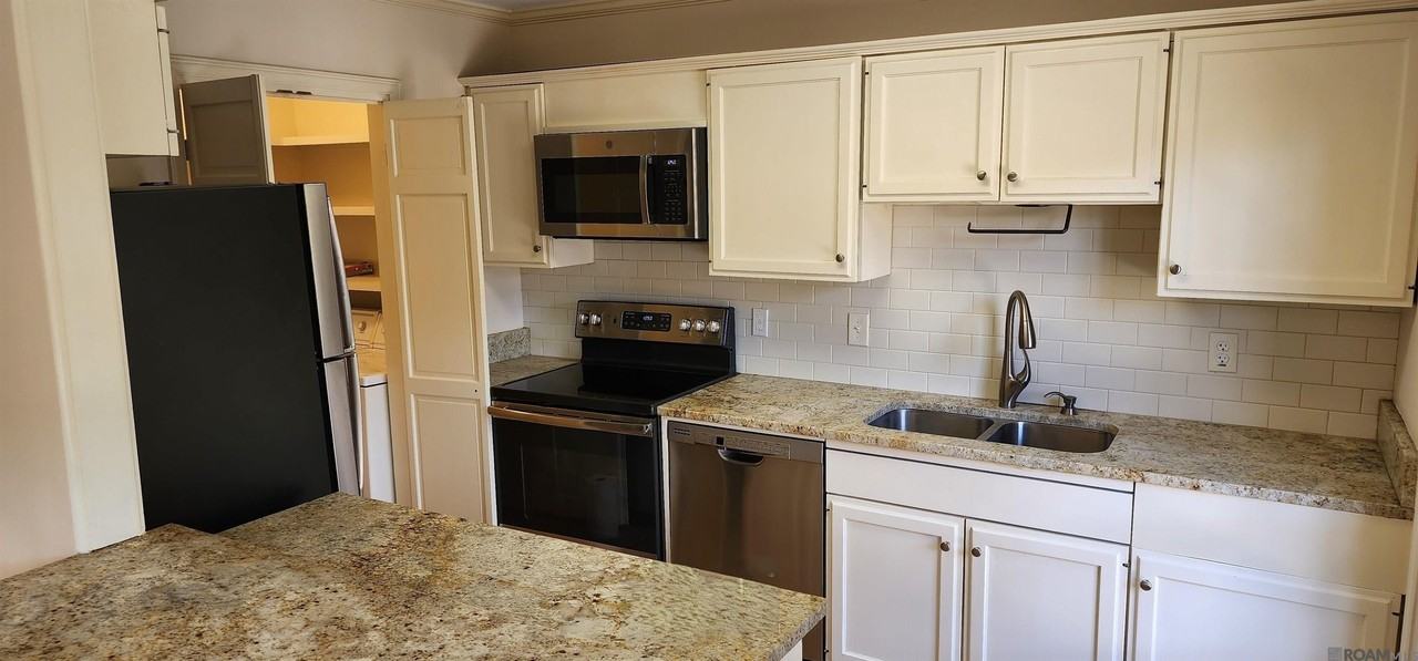 10149 Jefferson Hwy - Photo 4 of 13
