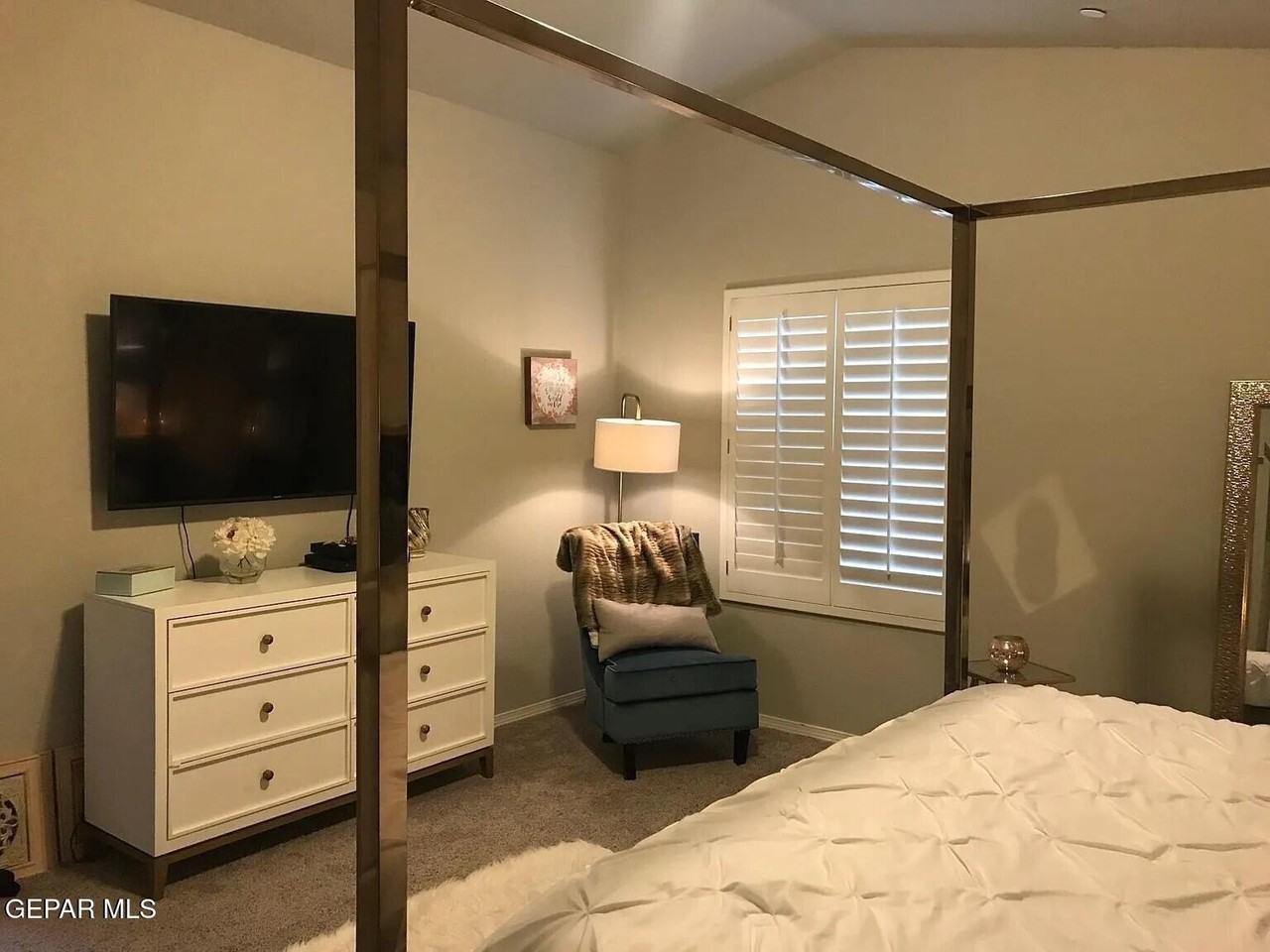 6747 Boulder Canyon Ln - Photo 3 of 8