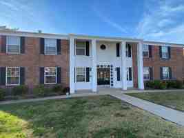 featured image of 2111 Dalton Dr Apt B