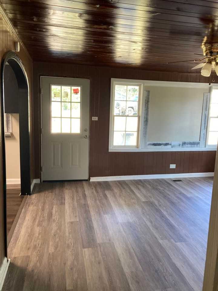 245 1st Avenue Pinecrest - Photo 5 of 10