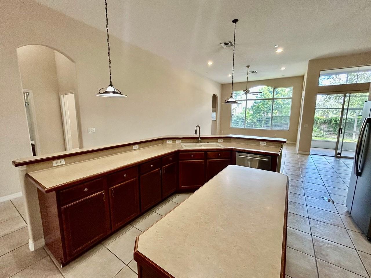 10463 Stone Glen Dr - Photo 6 of 17