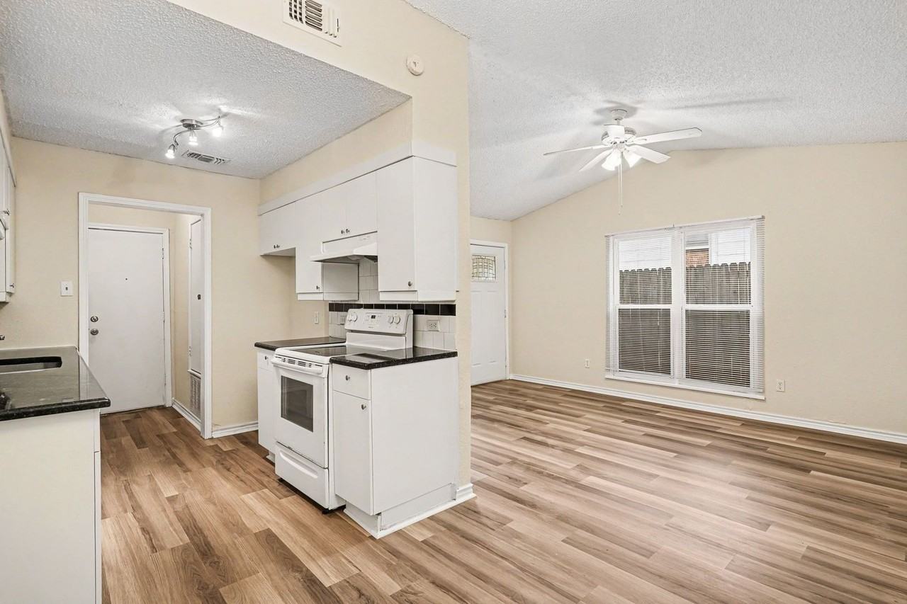 1811 Lipscomb St - Photo 6 of 25
