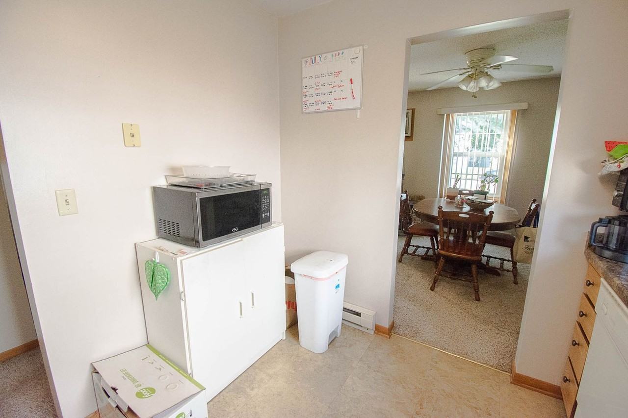 2315 30th Ave Nw - Photo 5 of 12
