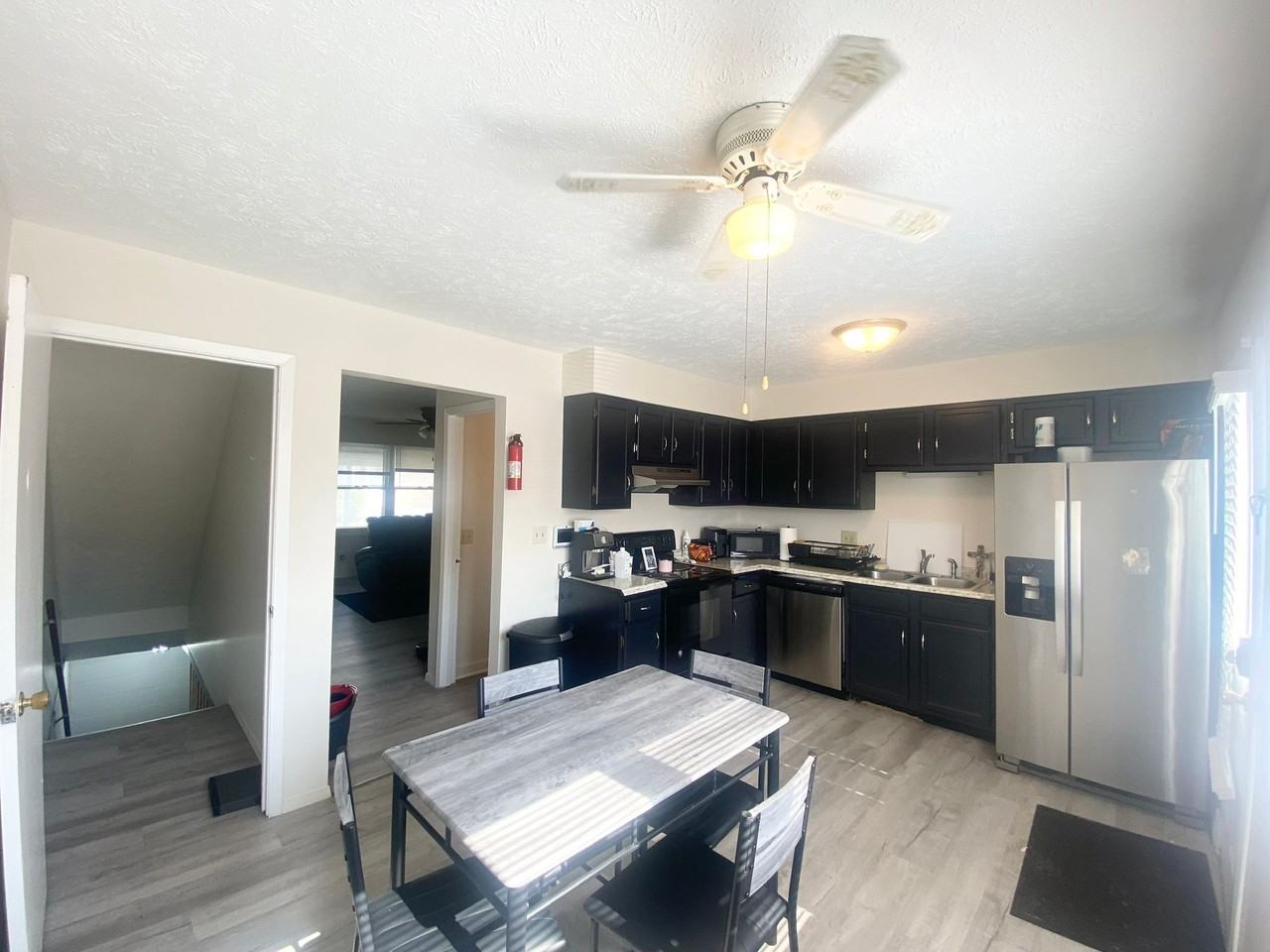 1504 Ensign Dr. - Photo 4 of 10