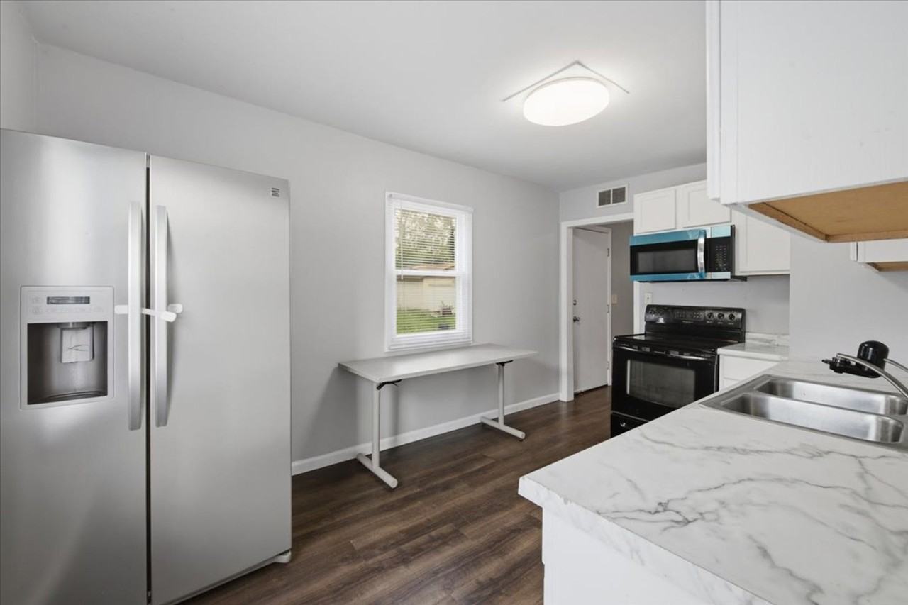 3705 N Whittier Pl - Photo 4 of 12
