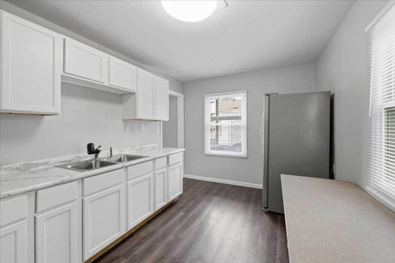 3705 N Whittier Pl - Photo 6 of 12