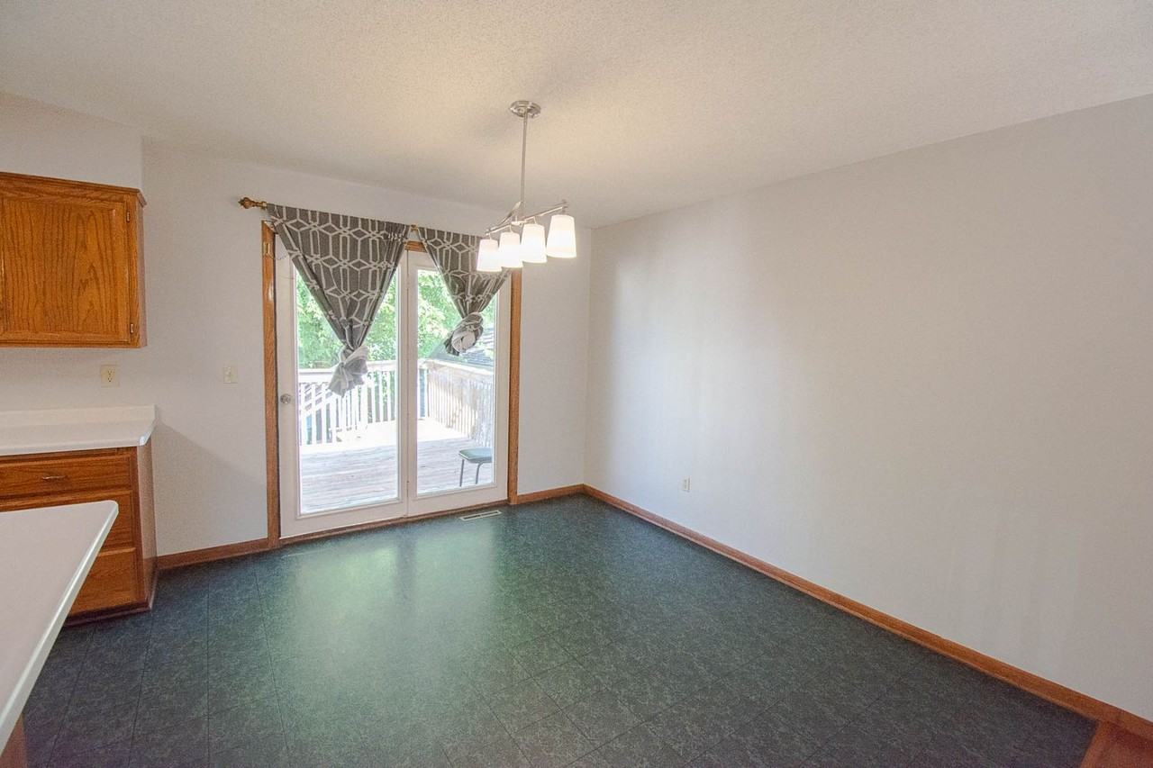 5009 24th Ave Nw - Photo 3 of 27