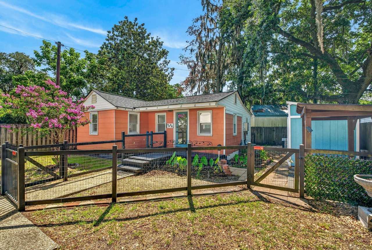 4928 Durant Ave - Photo 2 of 25