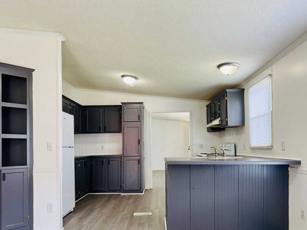 982 Faulkner Town Rd - Photo 6 of 14