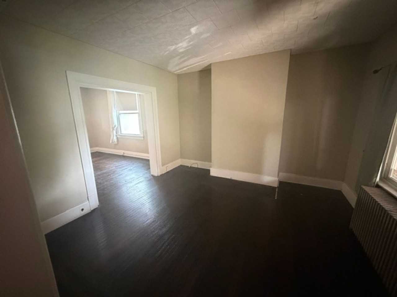 75 Craighead St - Photo 3 of 38