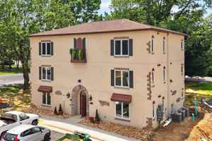 featured image of 501 501 Roman Way #202