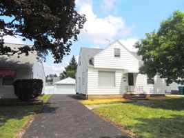 featured image of 18201 Hazelwood Ave