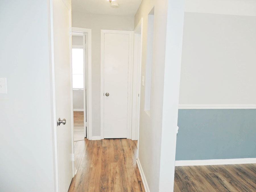 18201 Hazelwood Ave - Photo 6 of 15