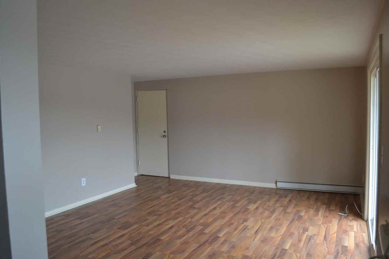 Martinsville Apartments - Photo 5 of 8