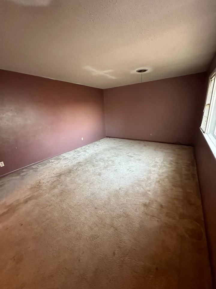 801 W Yucca Ave - Photo 4 of 24