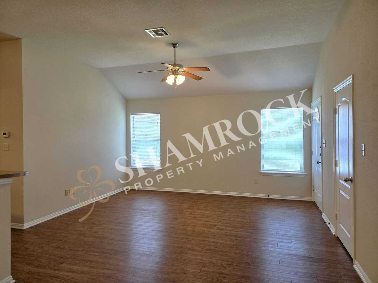 115 Prosperity Trl - Photo 2 of 13