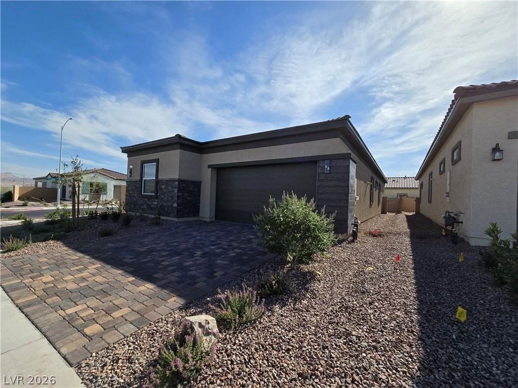 852 Weston Ridge St - Photo 2 of 28