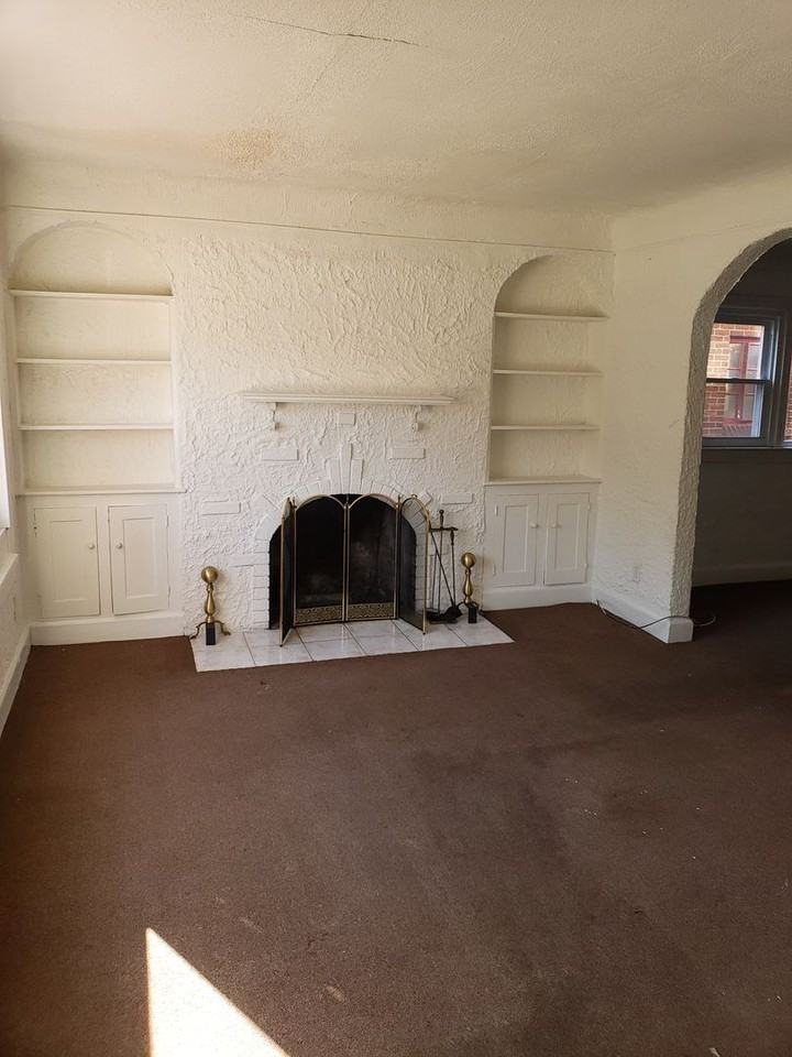 17177 Prairie St - Photo 3 of 20