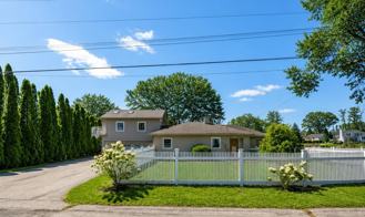 10401 Degrand St - Photo 1 of 1