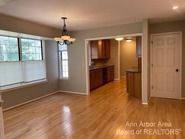 4299 Pine Ridge Ct - Photo 7 of 24