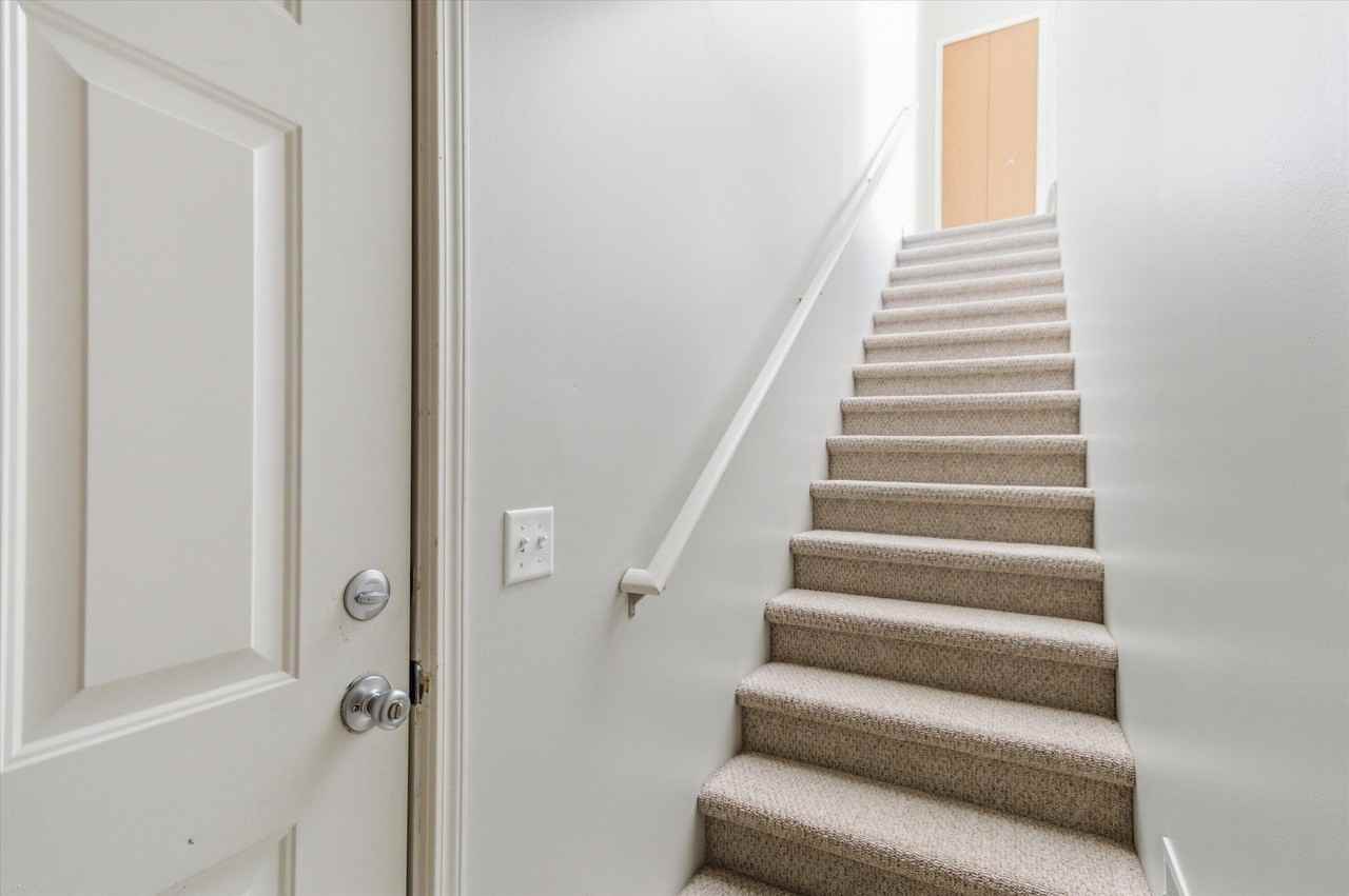 1304 Riversedge Dr - Photo 3 of 39