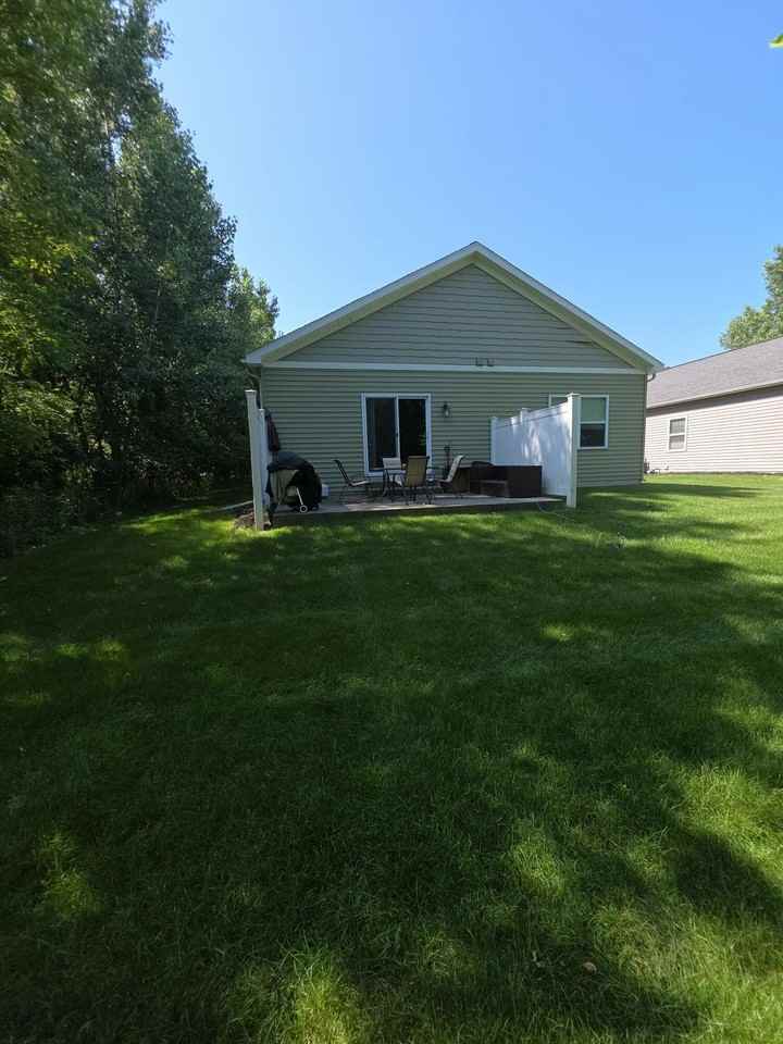 418 W Ellen St - Photo 6 of 43