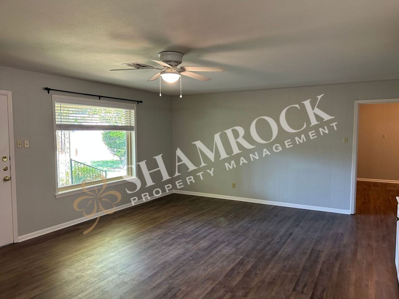 5119 Loch Lomond Dr - Photo 6 of 17