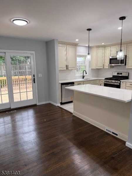 11 Saville Row - Photo 3 of 20