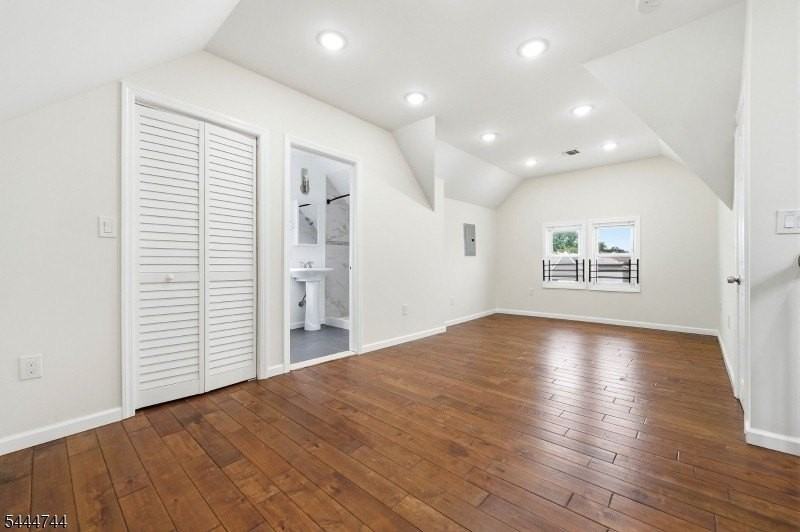 244 Clinton Ave - Photo 4 of 10