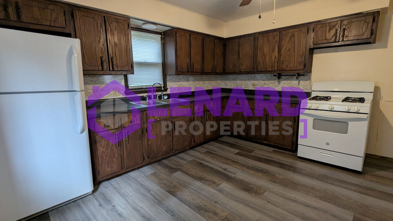 2123 N Taylor Ave - Photo 4 of 9