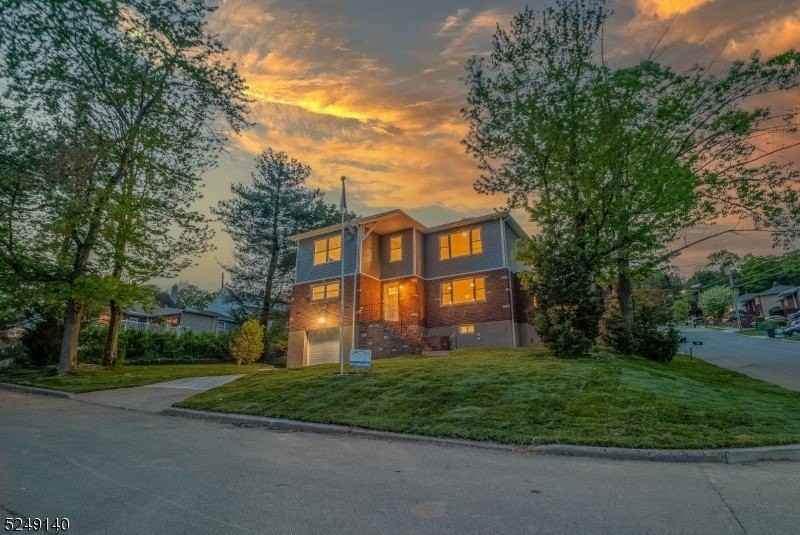 205 Gordon Ave