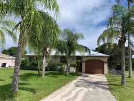 1537 Se Arenson Ln - Photo 1 of 1