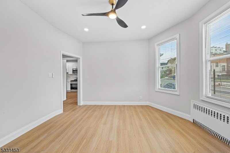 114 Cambridge Ave #1F - Photo 3 of 17