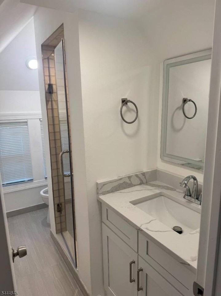 50 Elm Rd - Photo 3 of 20